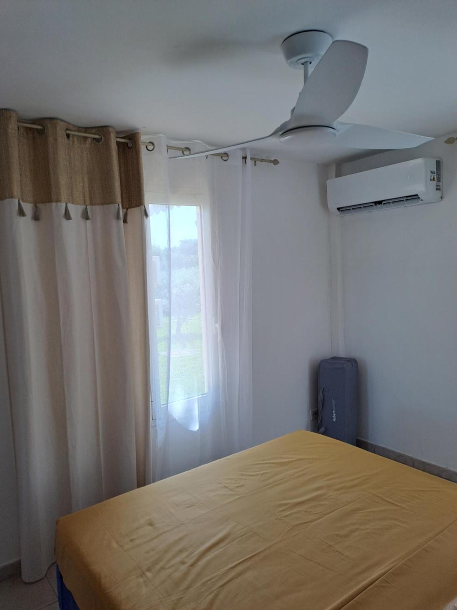 Rdc Appartement En Bord De Mer Au Son Des Vagues Le Moule Dış mekan fotoğraf